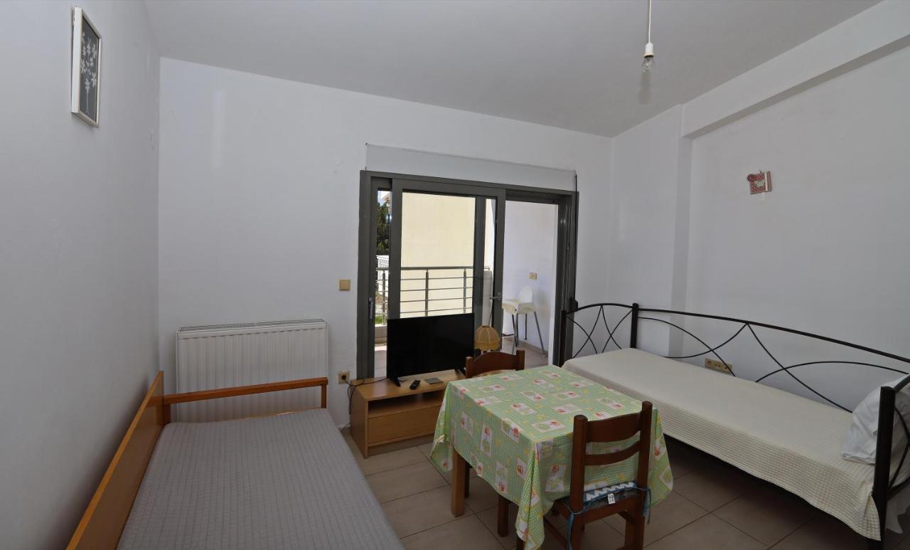 קראמוטי Katerina Apartments מראה חיצוני תמונה