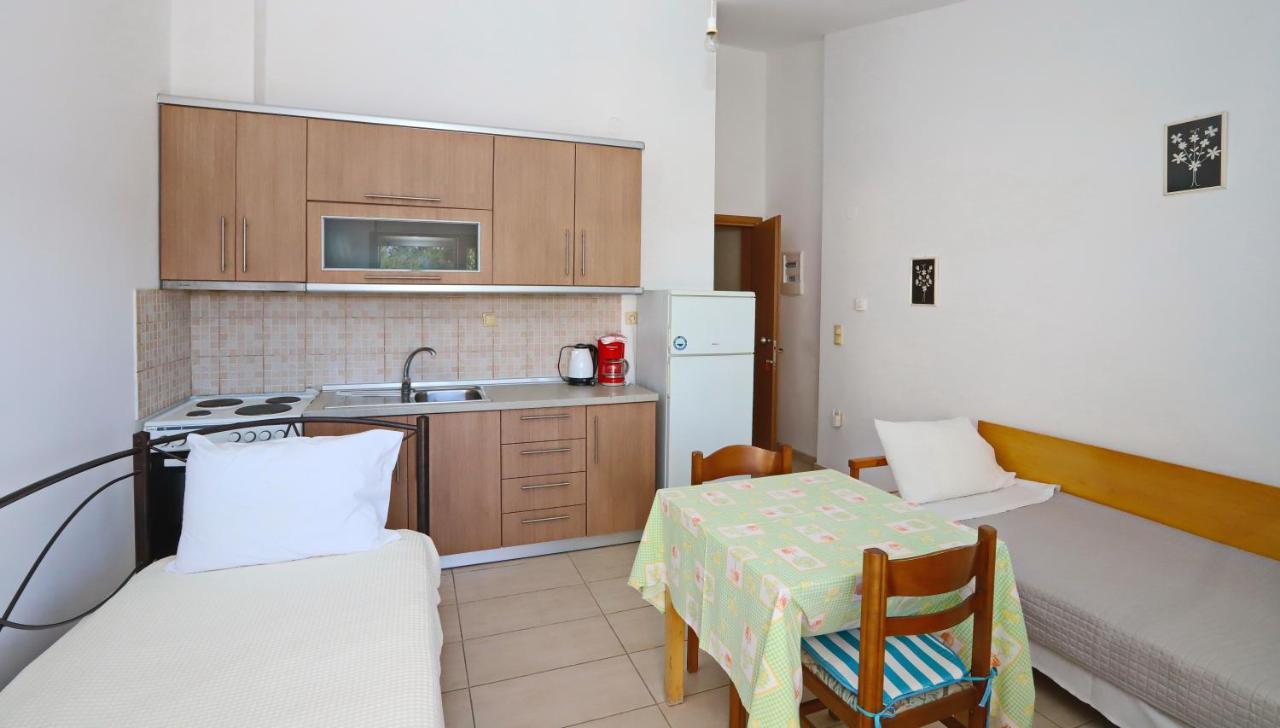 קראמוטי Katerina Apartments מראה חיצוני תמונה